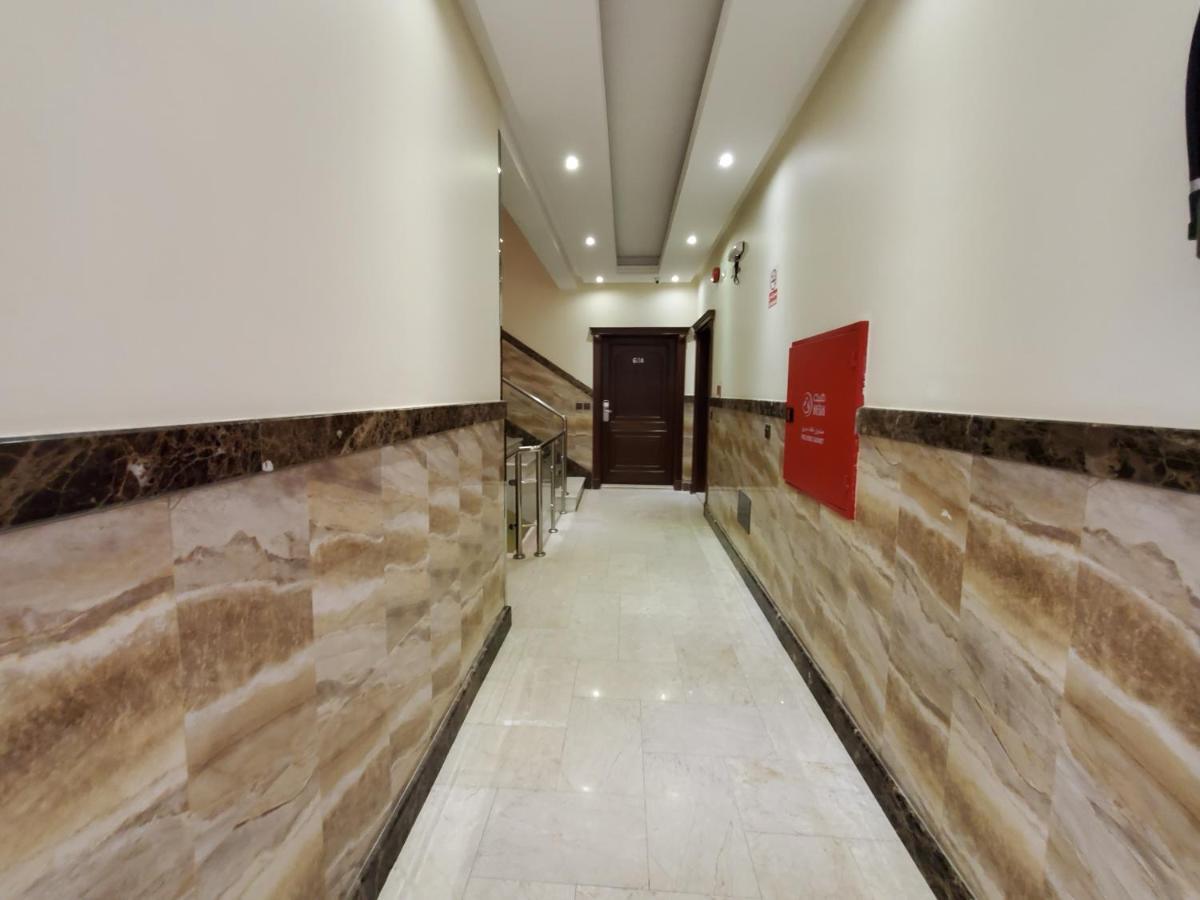 Quiet Dreams - Serviced Apartments Quarysh Branch เจดดาห์ ภายนอก รูปภาพ
